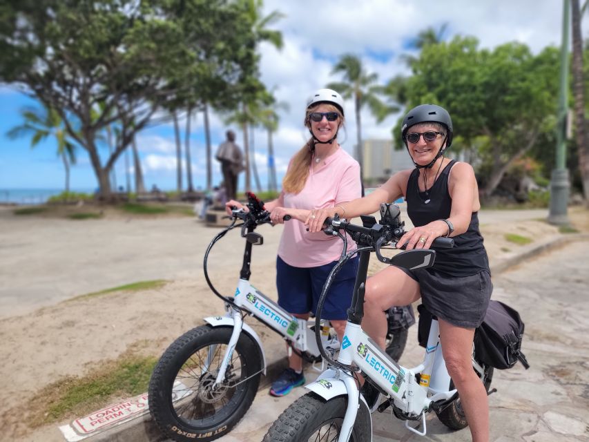 Oahu: Diamond Head E-bike Scenic Ride - From Waikiki through Kapiolani Park toward Diamond Head