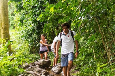 Oahu friendly hiking experience - Getting picked up in Waikiki (and keeping the schedule smooth)