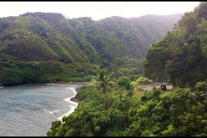 Oahu Grand Circle Island Experience Departing from Maui - Halona Blowhole and Halona Cove: lava-tube geology meets Pacific drama