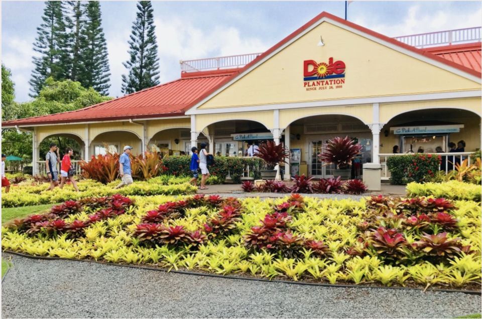 Oahu Hidden Gems & Waimea Botanical Garden/Waterfall tour - Lunch at a Hawaiian owned restaurant: budget for it and bring cash