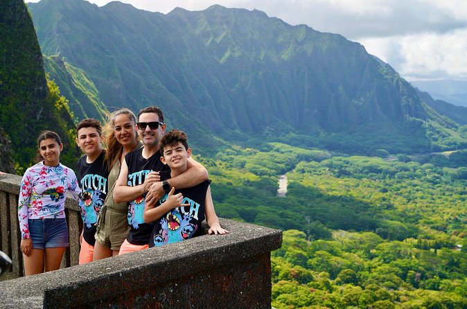 Oahu in a Day: Waterfall - Food Trucks - Lookouts - Small Crowds - Kualoa Regional Park and the Chinamans Hat View