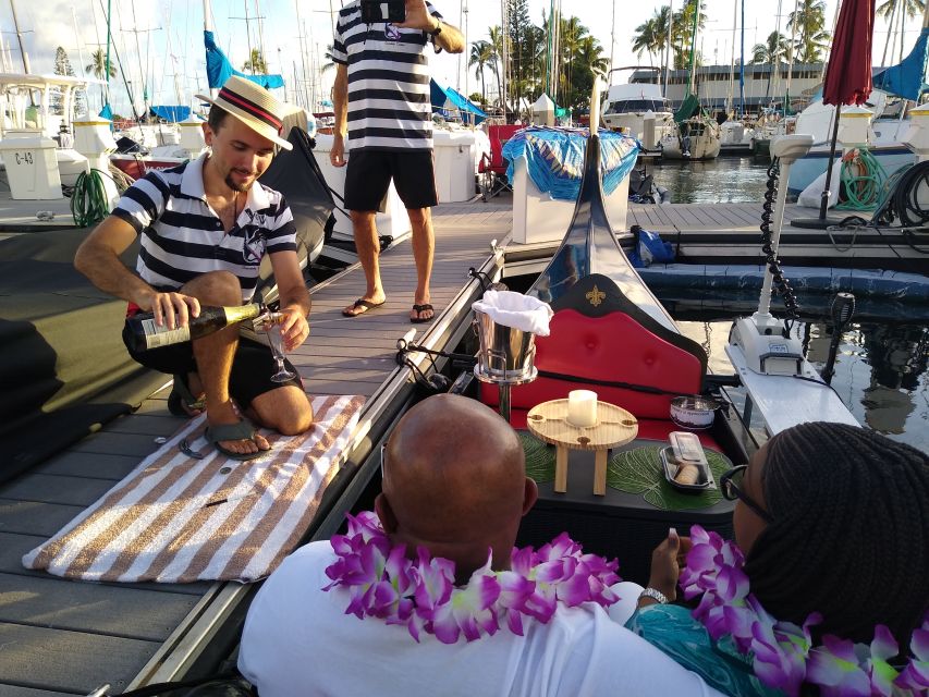 Oahu: Luxury Gondola Cruise with Drinks and Pastries - Practical tips before you go (so it stays easy)