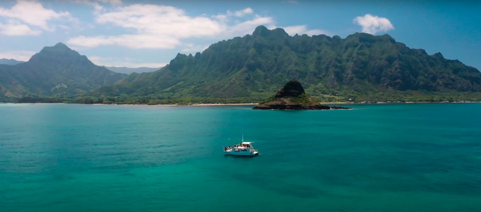 Oahu: Molii Fishpond and Kaneohe Bay Catamaran Tour - Getting There: Kualoa Ranch Check-In Timing