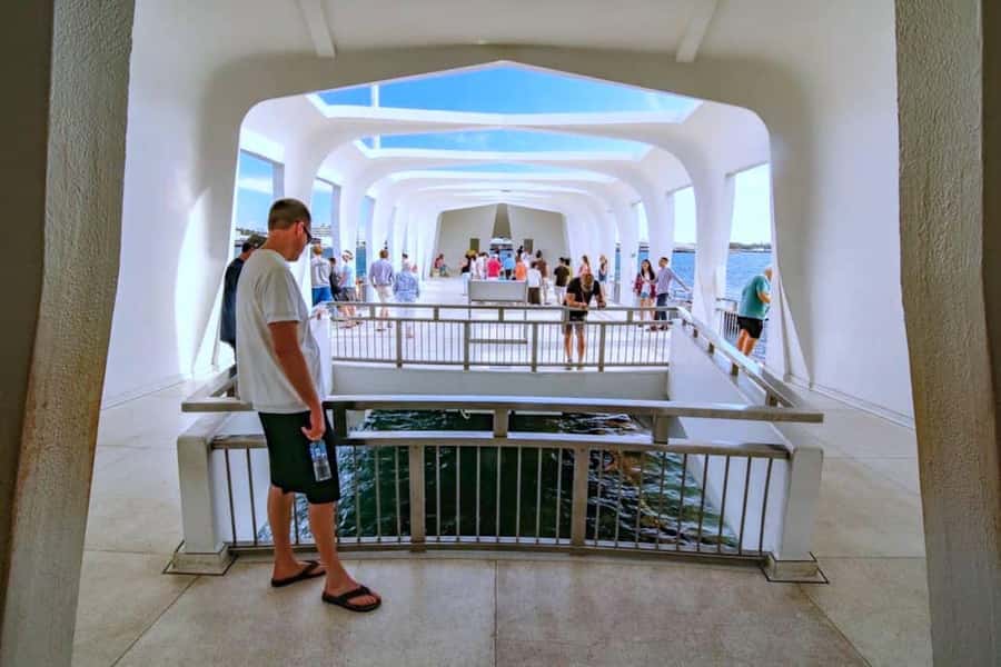 Oahu: Pearl Harbor and Historic Honolulu Half Day - How this half-day Pearl Harbor + Honolulu combo actually works
