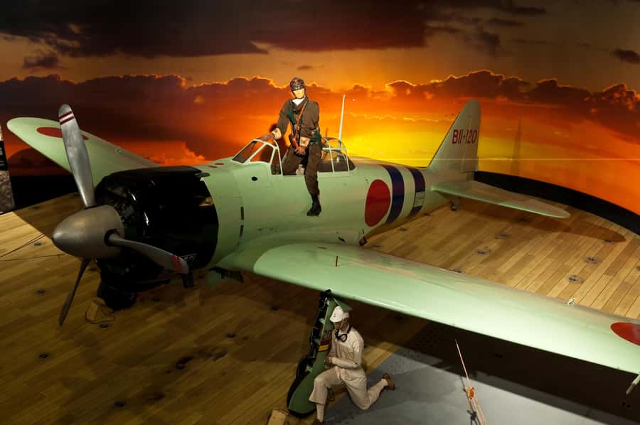Oahu: Pearl Harbor Aviation Museum Entry Ticket - The optional Top of the Tower tour: worth it if you want battlefield context