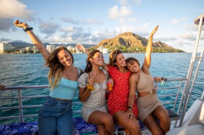 Oahu: Premium Waikiki Sunset Party Cruise with Live DJ - Boat design that actually matters: two decks, wraparound seats, front bow