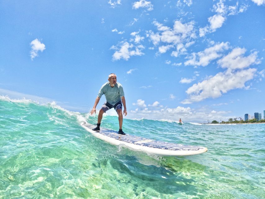 Oahu: Private Surfing Lesson in Waikiki Beach - Finding the Meeting Point and Getting Into the Water Fast