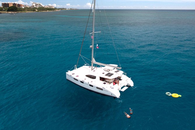 Oahu Small Group Snorkel Tour with Yacht Cruise - The West Oahu coast cruise: wildlife spotting with the right pace