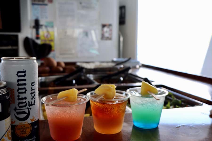 Oahu: Snorkeling & Dolphin Watch Cruise with Hawaiian Buffet - Sunset Snorkel Cruise Option: Why Timing Can Change Everything