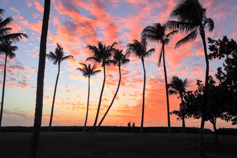 Oahu: Sunset Cruise of West Oahu with Drinks and Appetizers - Drinks and Pupus: What’s Included (and What to Order)