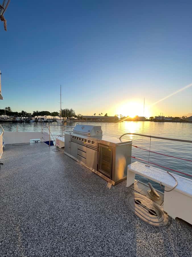 Oahu: Sunset Sail Cruise in Waikiki - Comfort Matters: Seating, Restrooms, and a Relaxed Pace