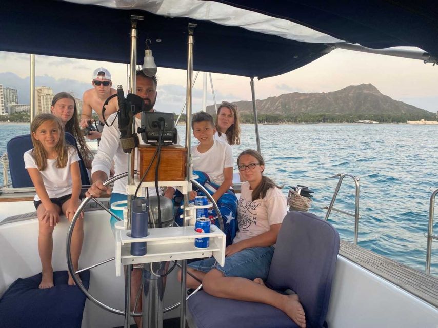 Oahu: Sunset sailing in small intimate groups - Captain Tony’s Commentary and the Marine Life Angle