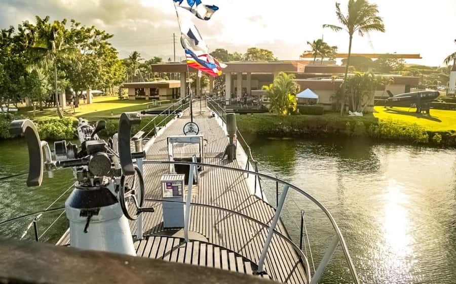 Oahu: The Complete Pearl Harbor Ticket - Pacific Historic Park and downtown Honolulu: connecting the story