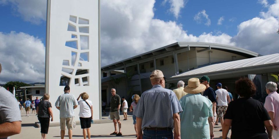 Oahu: USS Arizona Memorial Deluxe Tour - The value of a Deluxe tour that connects the dots