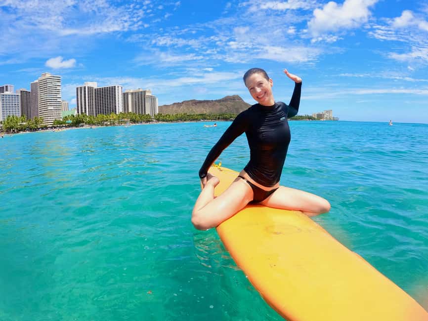 Oahu: Waikiki Beginner Private Surf Lesson- Female Guide - The Shore Lesson: Stand Up Skills on Pristine Sands