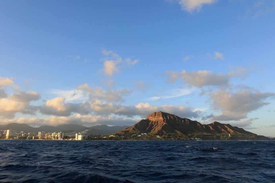 Oahu: Waikiki BYOB Sunset Cruise - Tuesday night special: guided meditation on the water