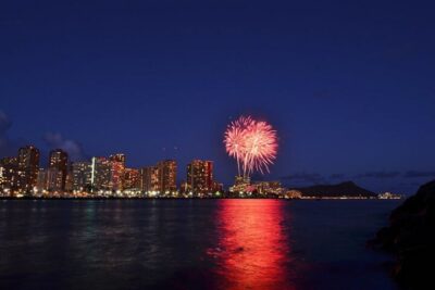 Oahu: Waikiki Friday Night Fireworks Catamaran (Wahine Koa) - Price and Value: Is $84 Reasonable?