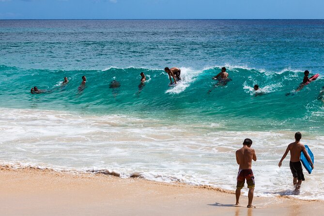Oahu's Ultimate Grand Circle Island Tour with Snorkeling and More - Byodo-in Temple: serene Japanese-style grounds with a $5 add-on