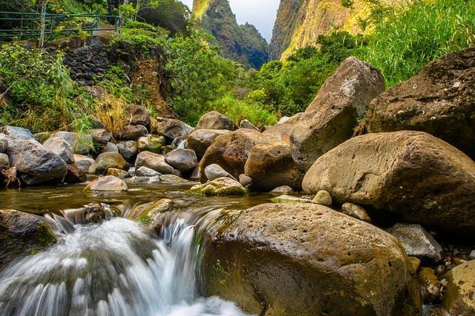One Day Heavenly Hana Tour: Island Hopping from Oahu to Maui - Key Things You’ll Really Notice on This Oahu to Maui Day