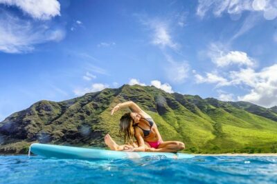 Paddleboard Yoga Class in Honolulu - Instruction that helps you feel steady, not judged