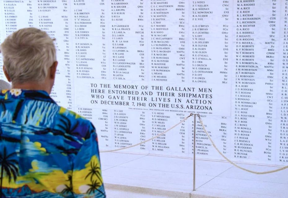 Pearl Harbor and Oahu Circle Island Tour FROM KONA - The 120-mile Oʻahu loop: why the route format is smart