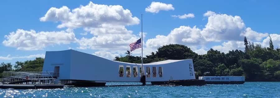 Pearl Harbor and Scenic Oahu Private Tour - A 6-hour Oahu day built around your interests