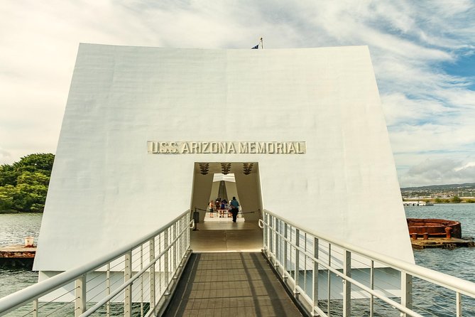 Pearl Harbor: Arizona & Missouri Battleship Tour From Maui, Big Island & Kauai - Battleship Missouri Memorial: where the formal ending of WWII was signed