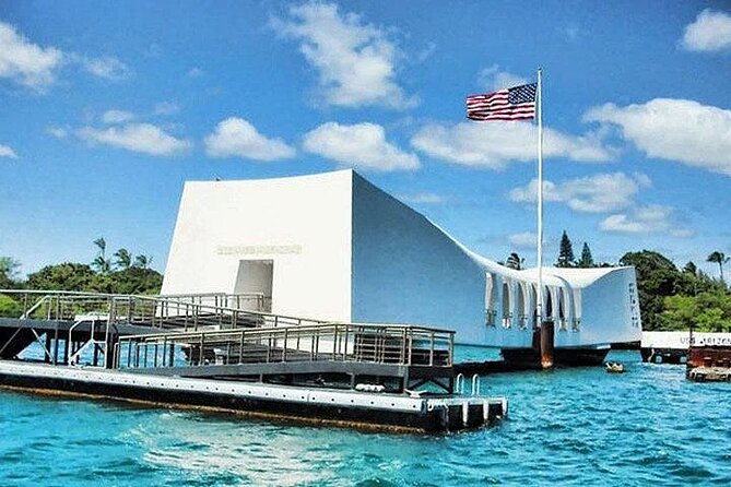 Pearl Harbor Arizona tour from HNL Airport - USS Arizona Memorial by Boat: The Moment You’ll Remember