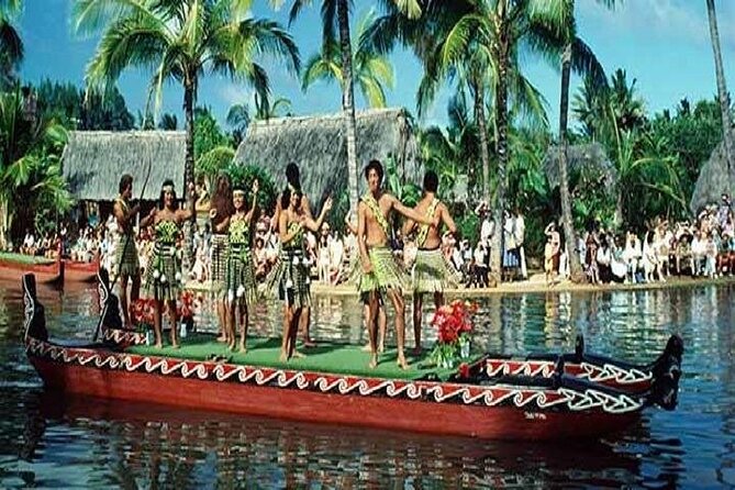 Pearl Harbor, Dole Plantation, and Polynesian Center from Maui - Dole Plantation: how to make one hour count