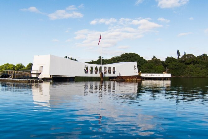 Pearl Harbor [Early Access], USS Arizona & Historic Honolulu Tour - Who should book this tour (and who should skip it)