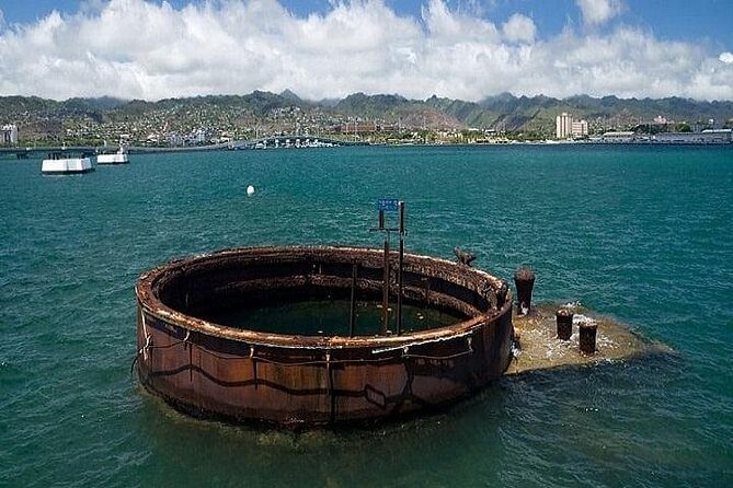Pearl Harbor & Mini Circle Island Tour from Waikiki - Haleiwa: surf-town charm and easy browsing
