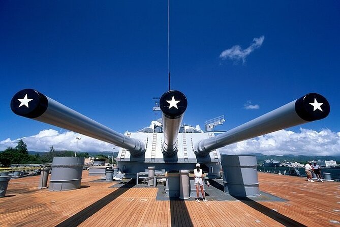 Pearl Harbor Tour with USS Arizona & Missouri Battleship - Pearl Harbor National Memorial: entering the USS Arizona program on time