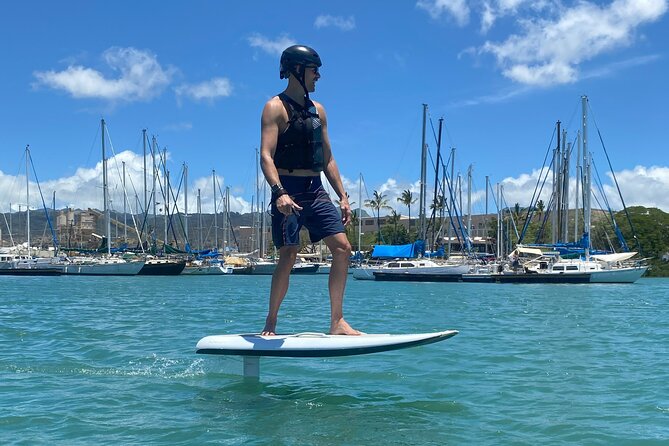 Premium eFoil Lesson near Waikiki - Weather and timing: how to avoid a wasted day