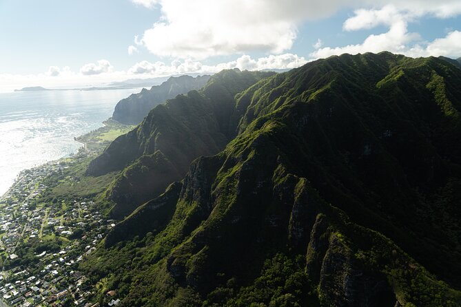 Private 60 Minutes Helicopter Tour in Honolulu - Adding Dole and the Central Oahu Context