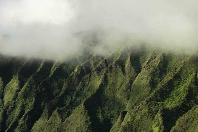 Private 60 Minutes Helicopter Tour in Honolulu - Pilot Quality: Why Scott and Stefan/Stephan Keep Coming Up