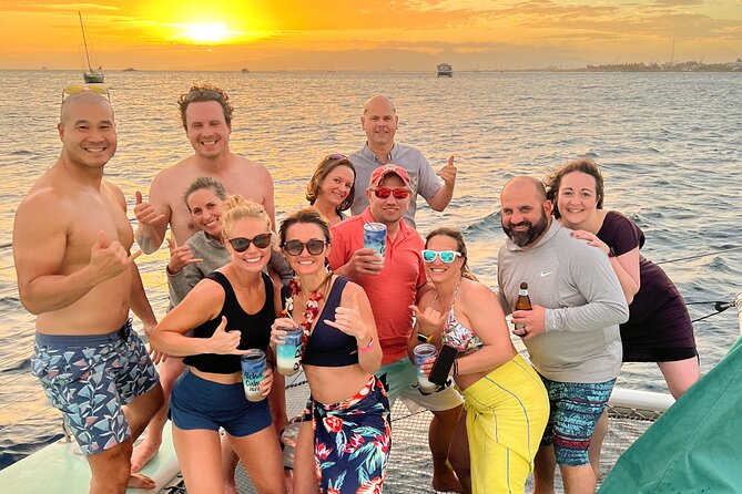Private Catamaran Sunset Sail in Waikiki - Crew Matters: Capt Tom and Savannah’s Hosting Style
