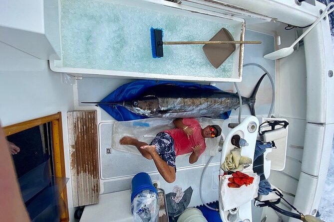Private Deep Sea Full-Day Fishing Charter in Hawaiian Waters - Food, Cold Storage, and the Small Rules That Save Your Day
