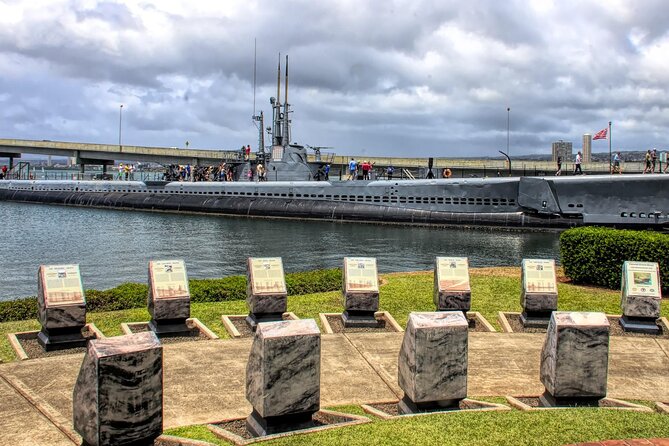 Private "Limousine" USS Arizona Memorial & Cultural Honolulu Tour - Timing: starting at 9:00 am for a full, un-rushed day