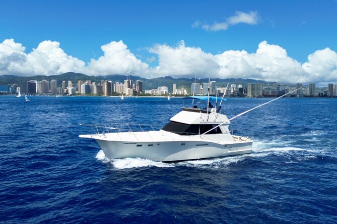 Private Luxury Sportfishing Experience Aboard Limitless - When the Bite Slows: Nearshore Reef Fishing as a Backup Plan