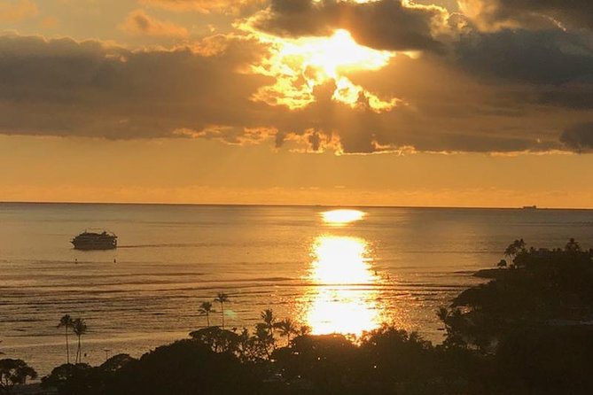 Private luxury tour of Oahu island - Private luxury on Oahu’s North Shore: what you’re really buying
