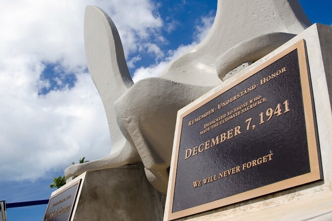PRIVATE Pearl Harbor: Arizona Memorial, Missouri Ship & City Tour - Timing, Getting Through the Day, and What You’ll Really Need