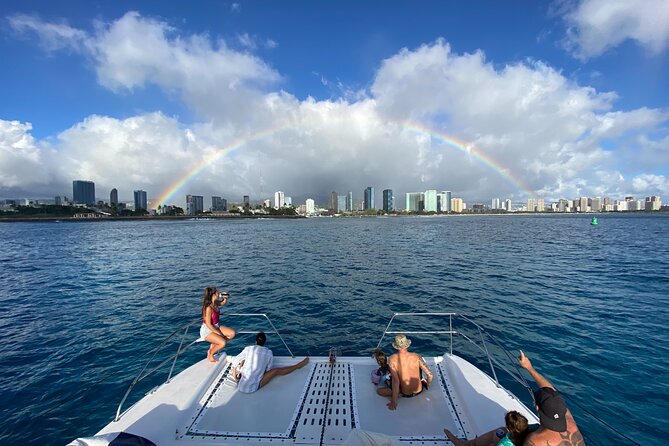 Private Sunset Catamaran Cruise in Waikiki - Sunset views with Bluetooth music and a cooler on ice
