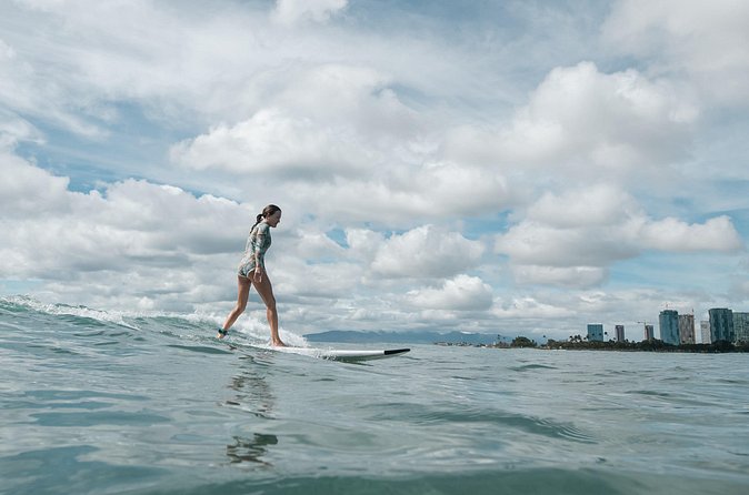 Private Surf Lesson in Waikiki - Safety feels real when the instructor is right next to you