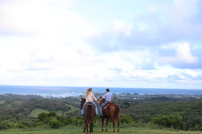 Private Sweetheart Horseback Ride - The pre-ride safety briefing and helmet setup