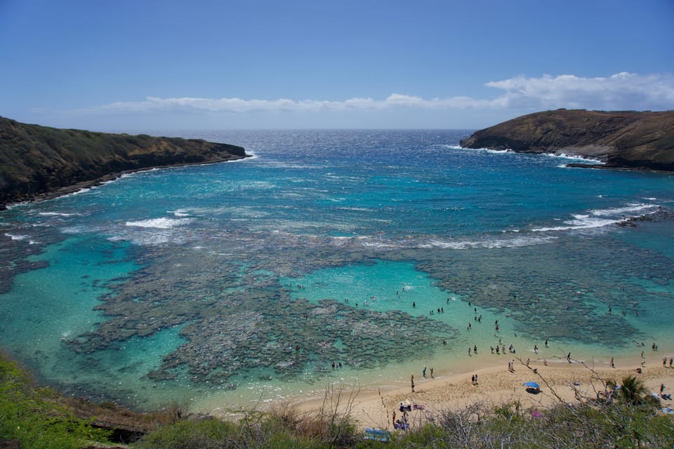 Private Tour Oahu-Circle Island-Customizable - Kualoa Beach Park, Chinaman’s Hat, and Mokoliʻi for movie-style scenery