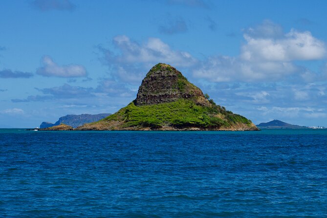 Private Tour Oahu including Waimea Waterfall-Customizable - Waimea Valley and the North Shore, without the squeeze