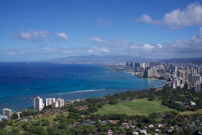 Private Tour Oahu - up to 6 passengers - Customizable - Halona Blowhole and Sandy Beach: The South Shore’s Natural Special Effects