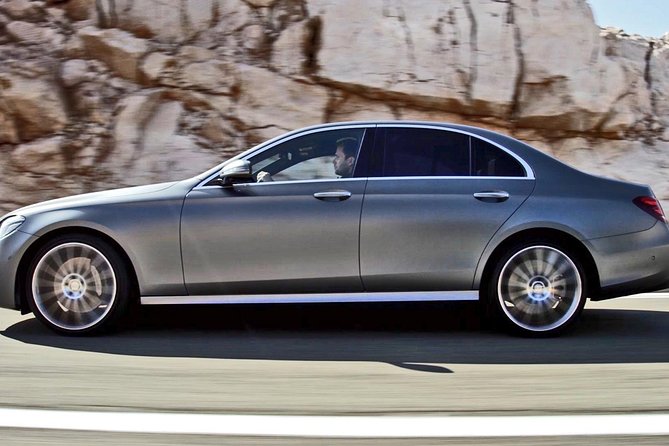 Private Transfer Honolulu Airport HNL to Waikiki by Sedan - Should You Book This HNL to Waikiki Private Sedan Transfer?