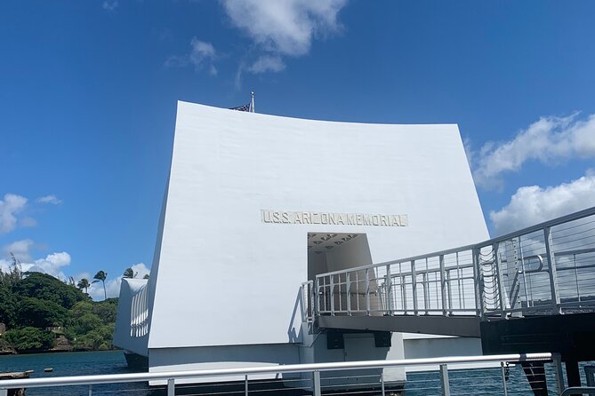 Private USS Arizona and USS Missouri Pearl Harbor Tour - The guide factor: why names like Noelani, Rich, Yolanda, and Billy matter