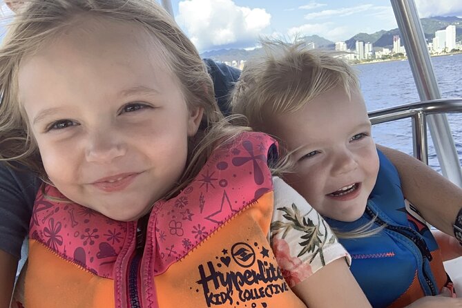 Private Whale Watching and Dolphin Excursion - The Route Along Southeast Oahu: Waikiki to Diamond Head